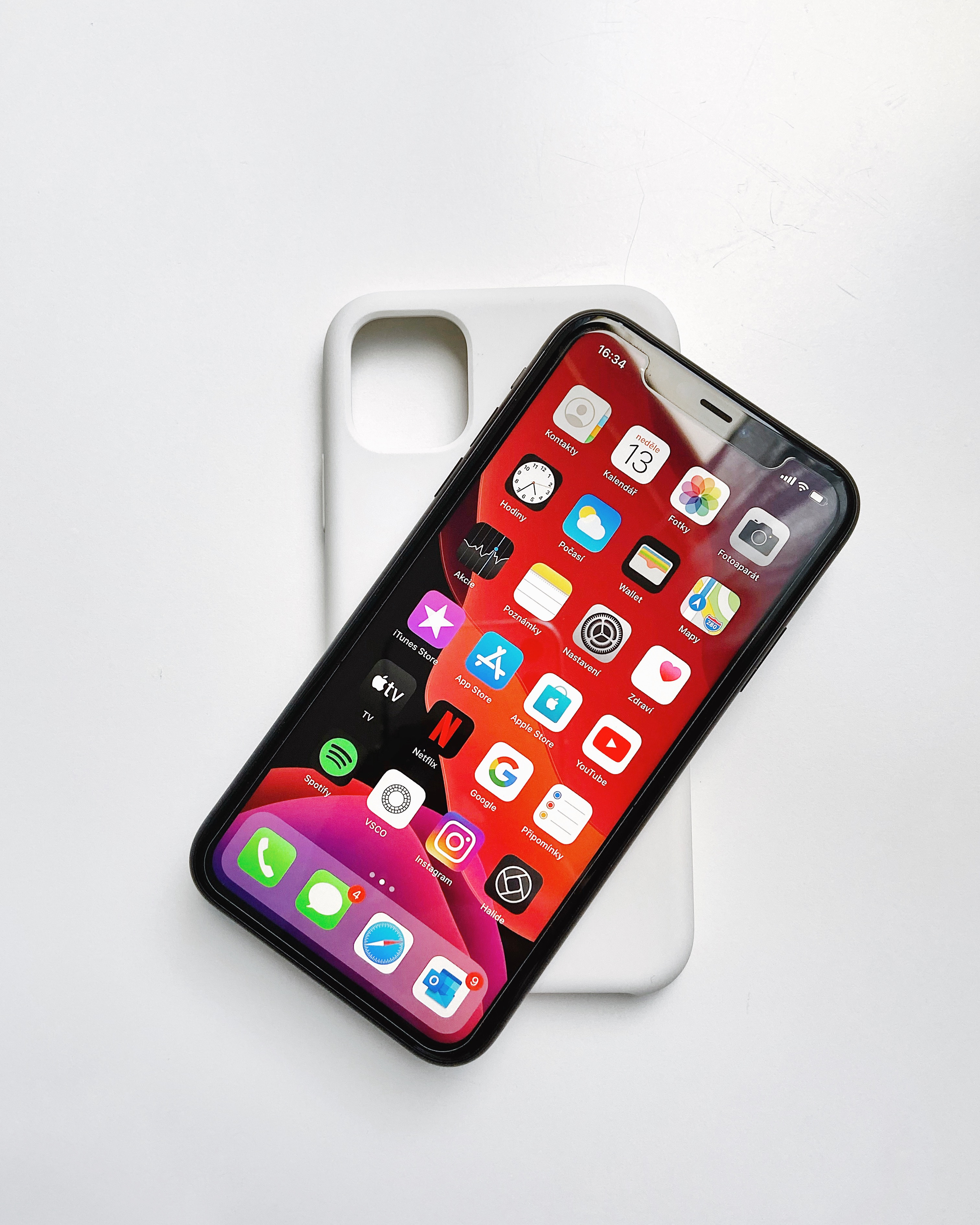 The Easiest Way to Put Two Pictures Side by Side on Your iPhone 3