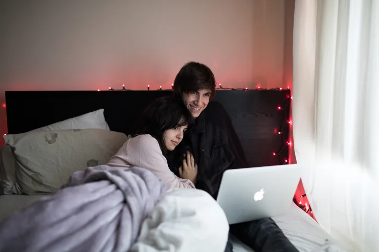 Experience the Magic of Netflix on Your MacBook 11