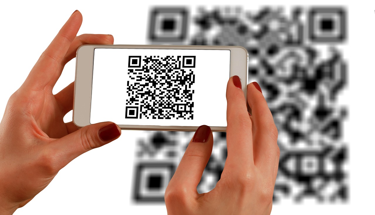 How to Scan a QR Code with Phone 1