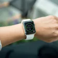 A Guide to Apple Watch Sizes for Women’s Wrist 1