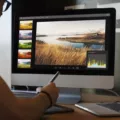 Can I Draw on My Macbook Air? 23