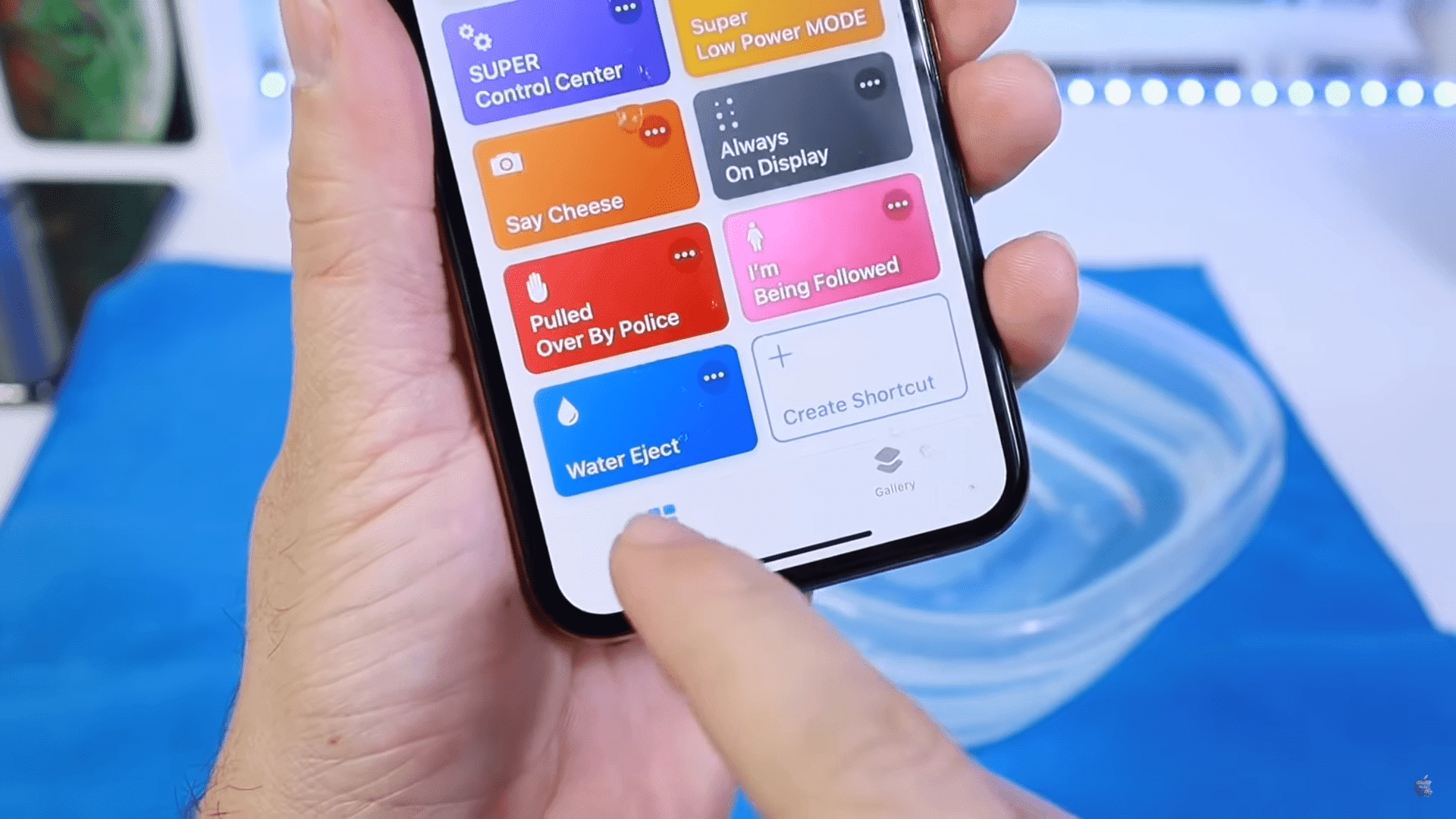 How to Eject Water from Phone Speakers 1