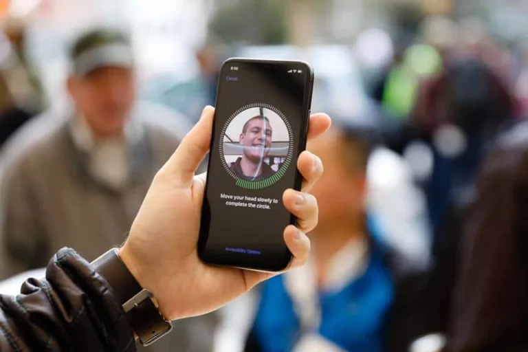 Can Face Recognition Work With Eyes Closed? 3