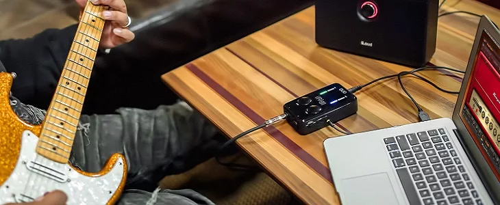 How to Connect Guitar to Macbook 9