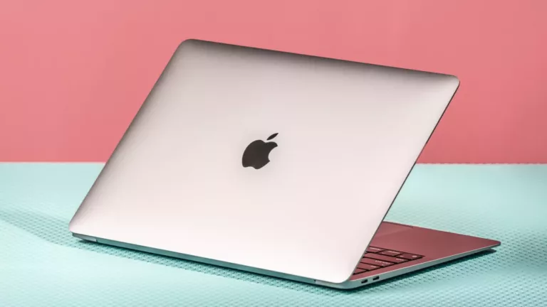 Discovering the Limitations of a MacBook Air Without a Battery 15