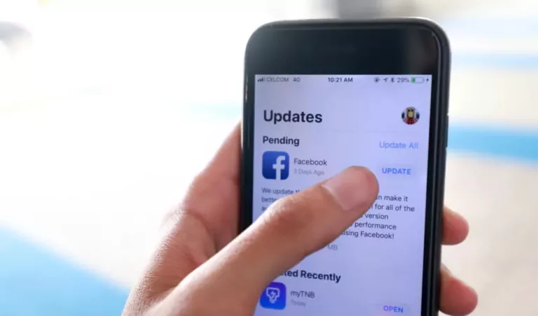 How to Undo an App Update on Your Phone 19