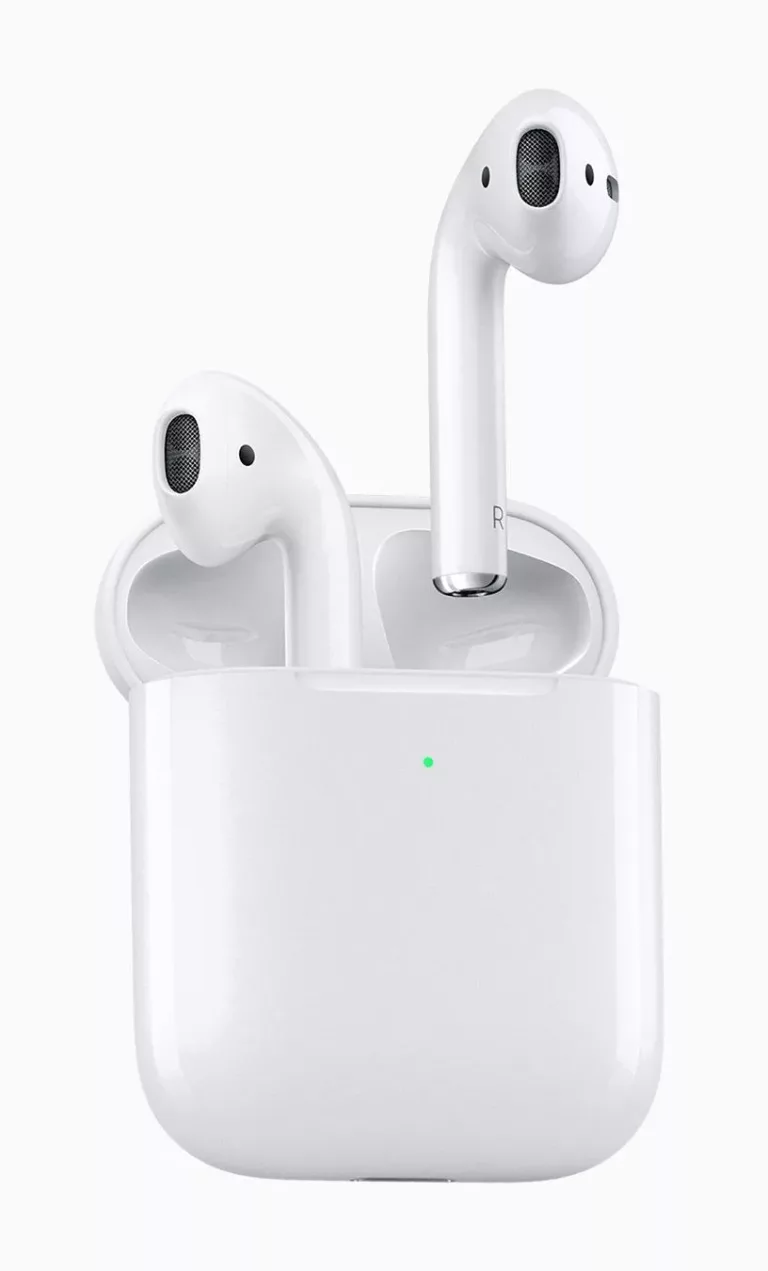 How to Clean Mesh on Your AirPods 1
