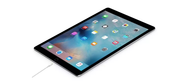 Can You Use MacBook Charger to Charge Your iPad? 3
