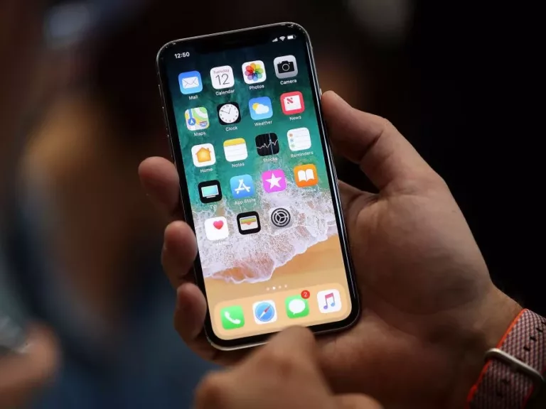 How to Close All Apps Quickly on Your iPhone 18