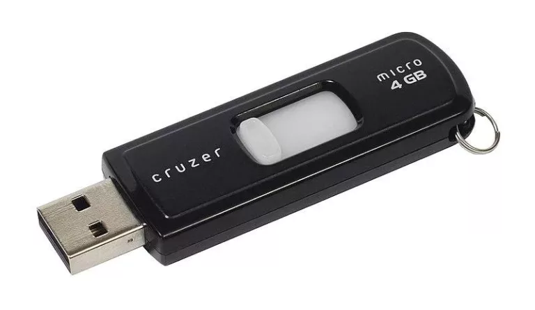 How to Easily Connect a USB Drive to Your Macbook 9