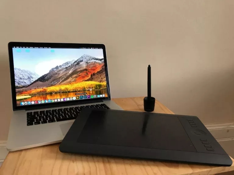 How to Connect Your Wacom Cintiq 16 to Your Macbook Pro 11