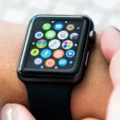 Friends Interface on Apple Watch 24 Friends Interface on Apple Watch 23