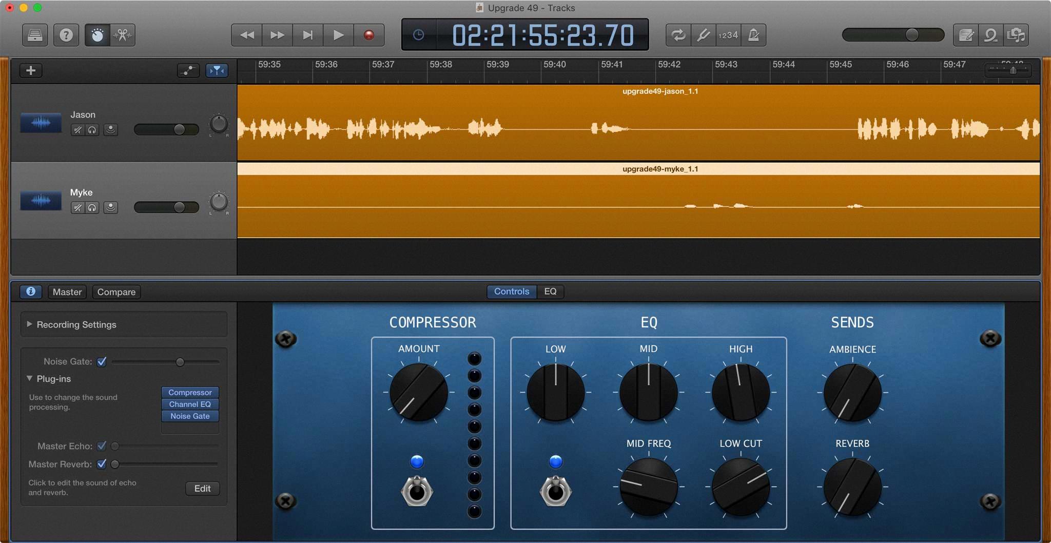 How to Use Vocal Effects on GarageBand DeviceMAG