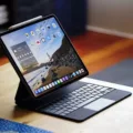 How to Know When Your Magic Keyboard Is Charged 18 How to Know When Your Magic Keyboard Is Charged 17