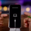 How to Fix an iPhone 11 Stuck on the Apple Logo 3