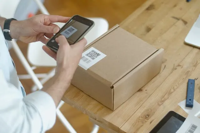 How to Display QR Codes on Your Apple Watch Screen