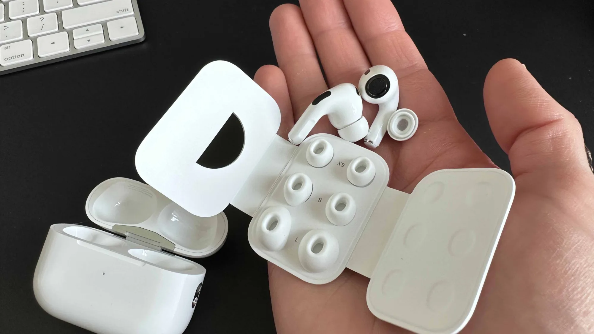 How To Change Your AirPods Pro Tips 1