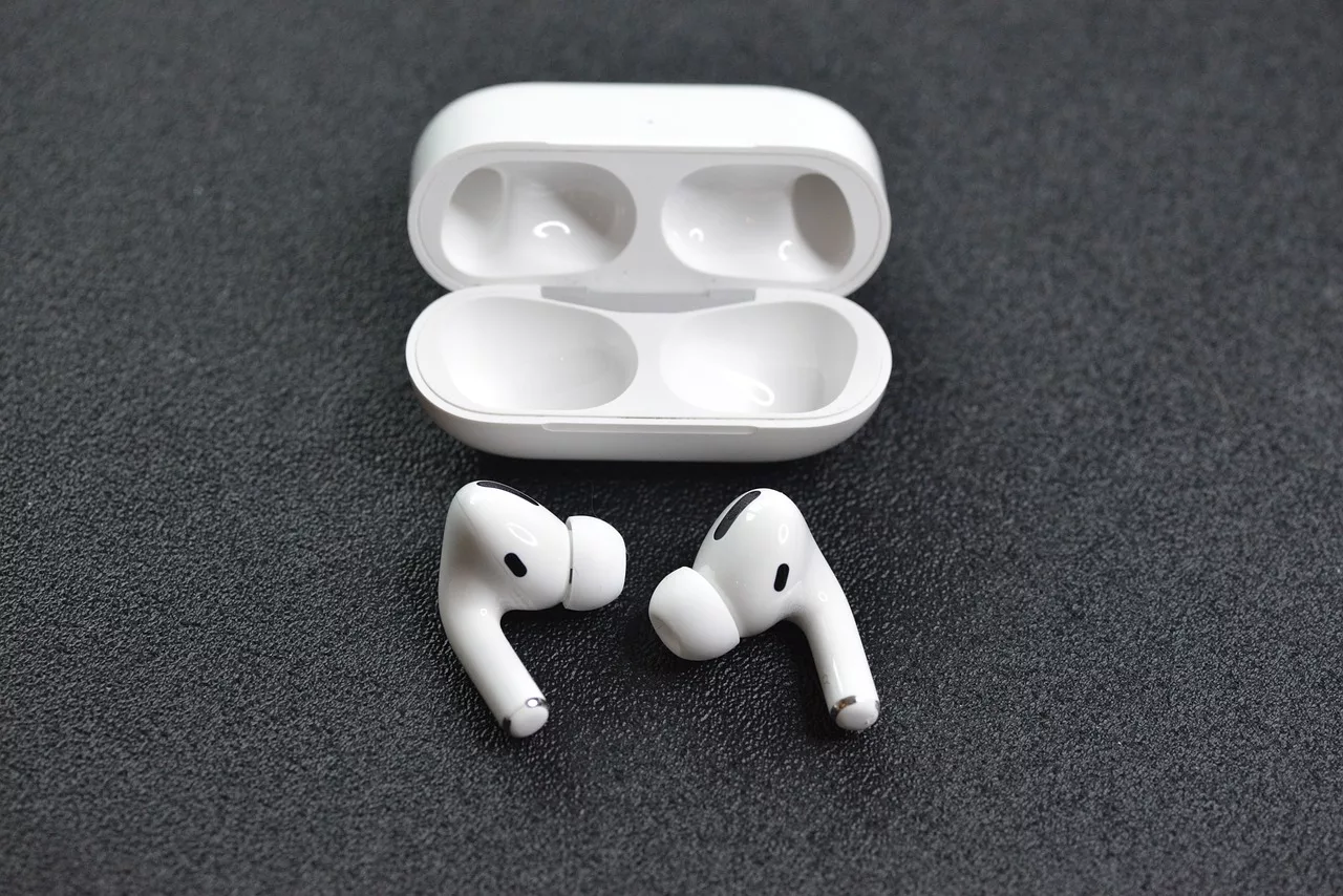 How Much Did It Cost To Make Airpods - DeviceMAG