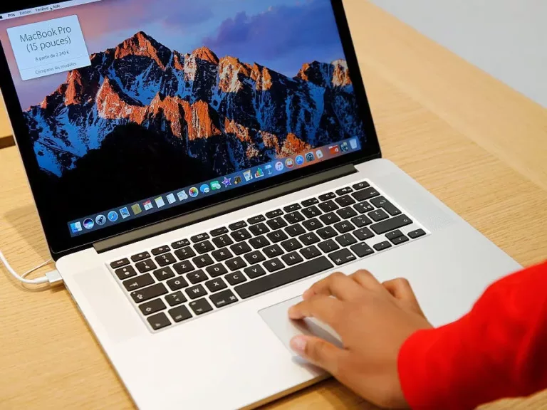 How Much Does it Cost to Replace Trackpad On Macbook Pro 1