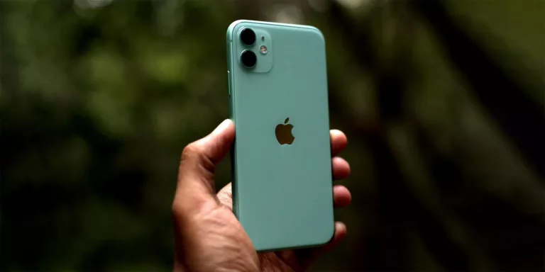 How To Get Water Out Of Your iPhone 11 13