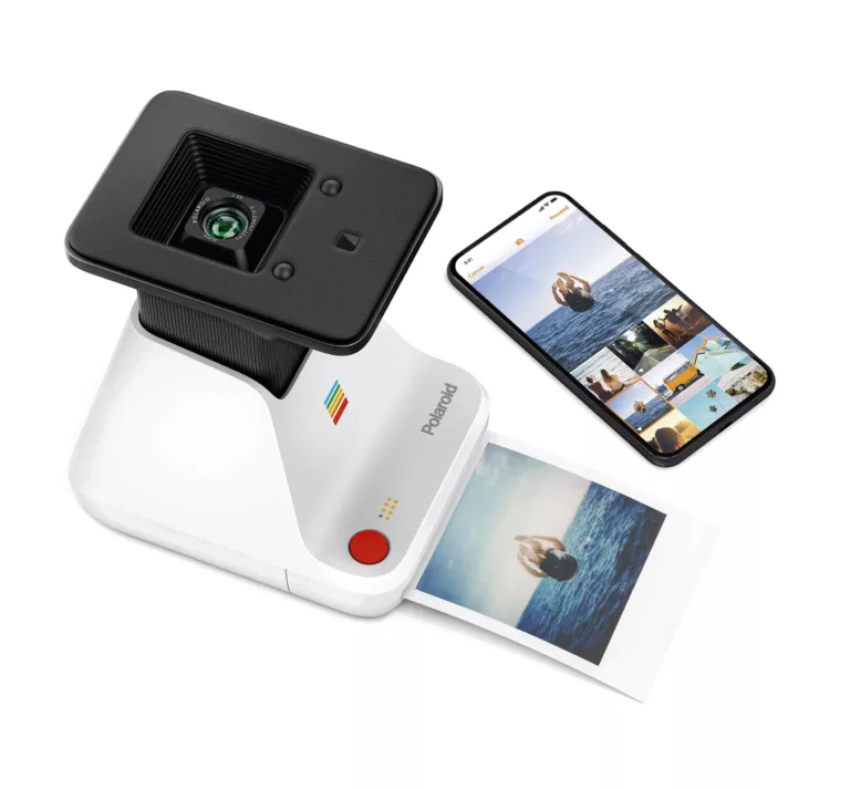 How To Scan Polaroids On Your iPhone 15
