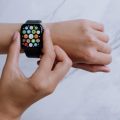 How to Reorder Apple Pay Cards on Your Apple Watch 7