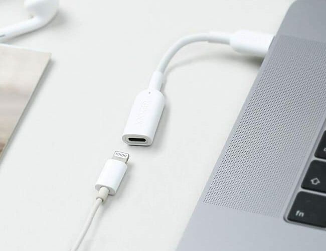How To Connect Iphone Headphones To Macbook 2 How To Connect Iphone Headphones To Macbook 1