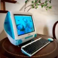 A Look into the Classic iMac G3 and Its Keyboard 11