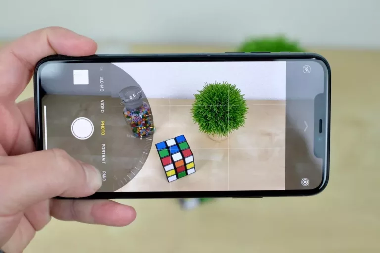 How to Capture Professional Photos with iPhone 11 Camera Grid Lines 9