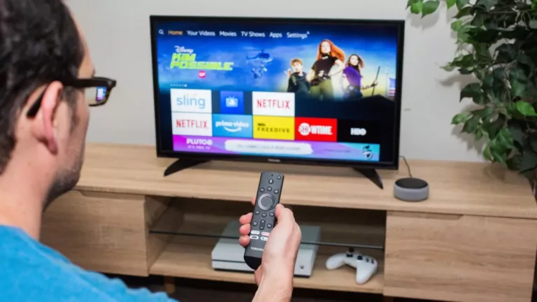 The Best 32-Inch TVs for Your Home 19