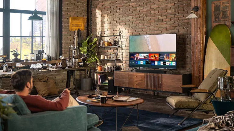 How Much Does a 70-Inch TV Weigh? 17