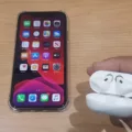How to Use AirPods with iPhone XR 11