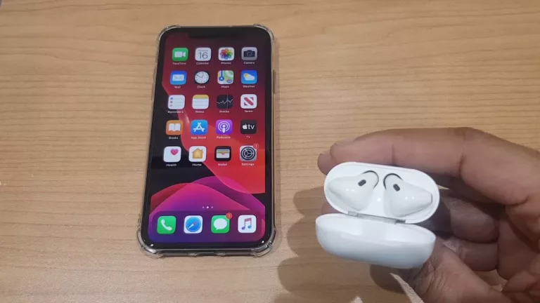 How to Use AirPods with iPhone XR 13