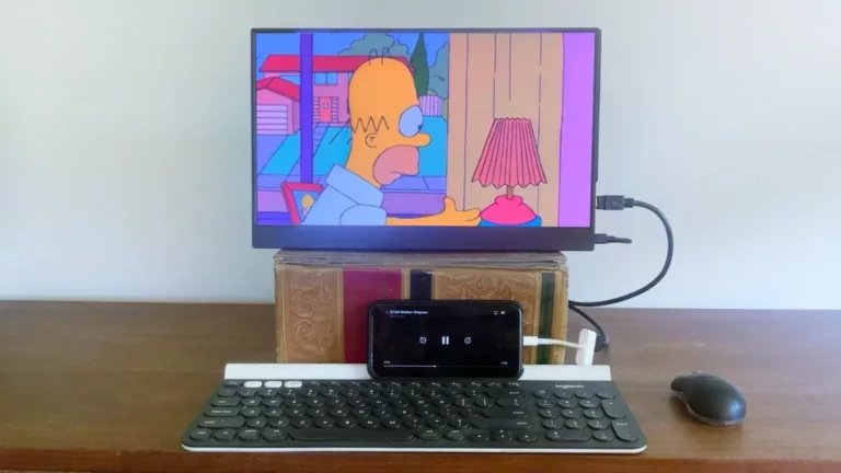 How to Connect Your iPhone to a Secondary Display 19