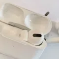 How to Spot Fake AirPod Charging Case 11