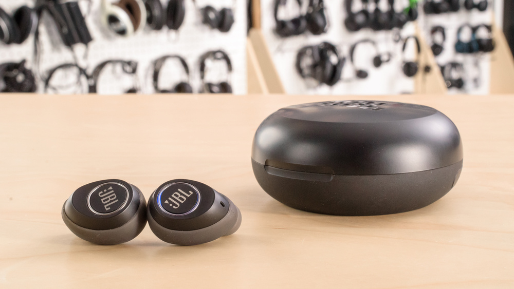 Troubleshooting Tips for Resetting Your JBL Free Earbuds 1