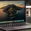 Should You Get a Screen Protector for Your MacBook Air? 17