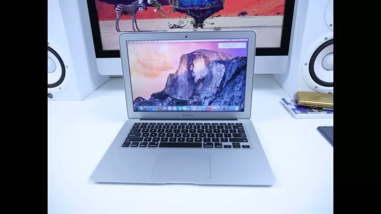 Unlock the Hidden Potential of Your MacBook Air 2015 Camera 18