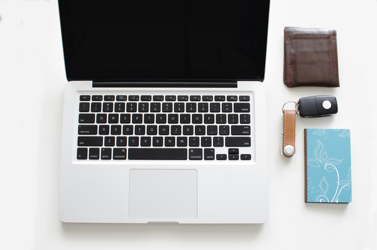 How to Replace Your MacBook Pro Arrow Keys? 1