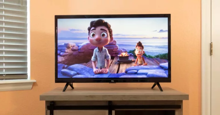 How to Find the Perfect TV Stand for Your 28-Inch Television? 3