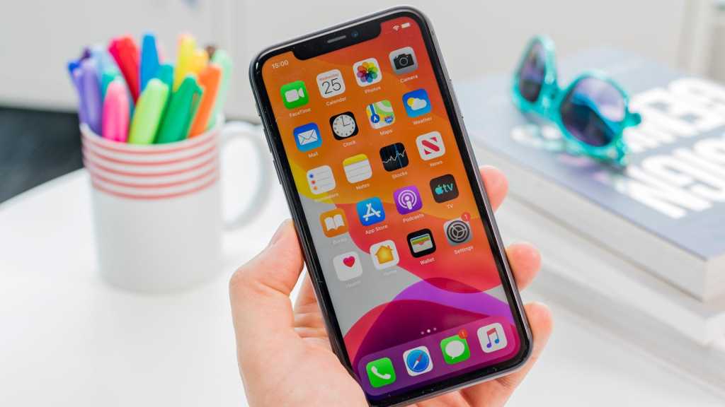 How to Unlock Your iPhone When Voiceover Won't Let You Enter the Passcode 1