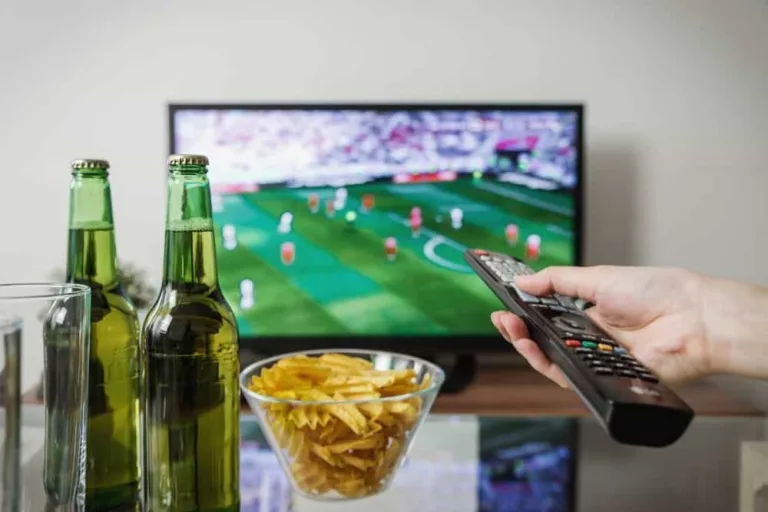 The Pros and Cons of Watching 1080p on a 4K TV 13