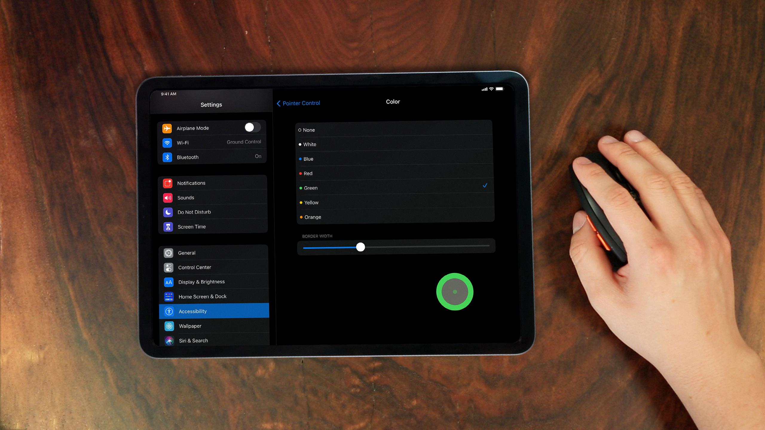 can you use a wireless mouse on an ipad