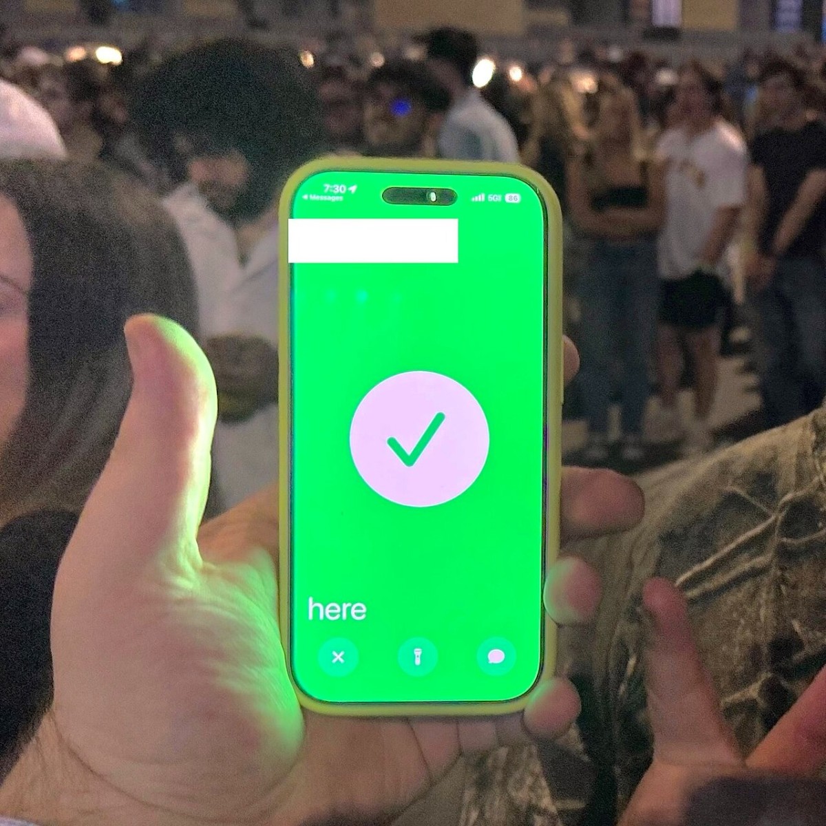 How To Remove Items From Apple Wallet on iPhone 6 How To Remove Items From Apple Wallet on iPhone 5