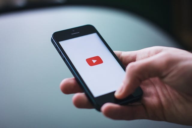 How To Run Youtube While Using Other Apps On Your Mobile 1