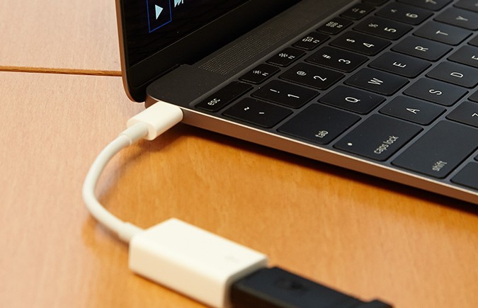 How To Connect Flash Drive With Your MacBook Air 5 Can You Use a Flash Drive Without an Adapter on MacBook Air?
