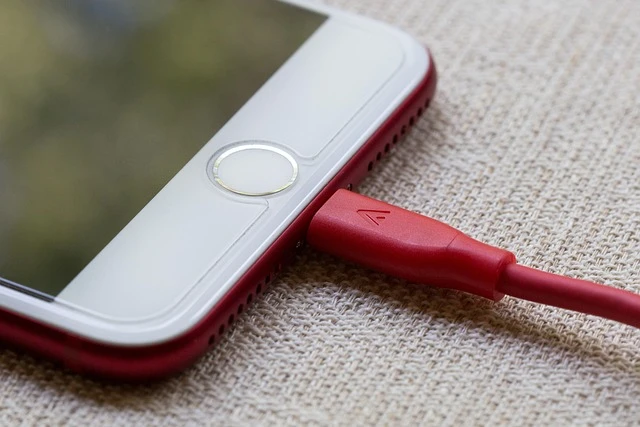 Tips to Optimize Battery Life on iPhone and Android