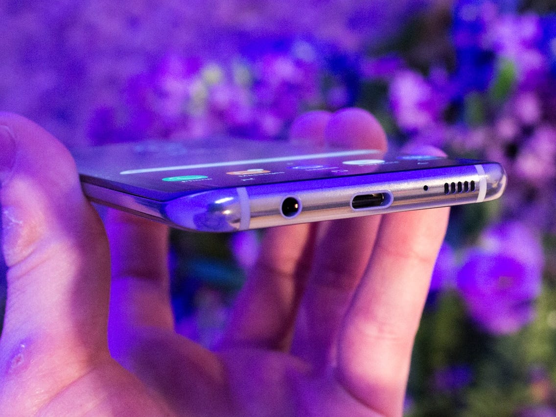 How to Fix the Charging Port on Your Phone? 1
