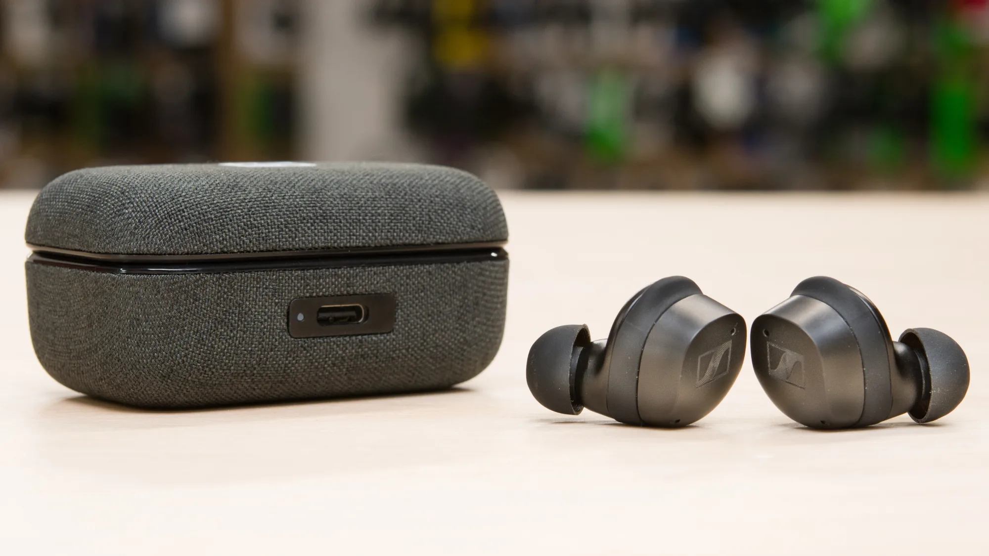 Comparing Bose and Sennheiser: Which is Better? 1