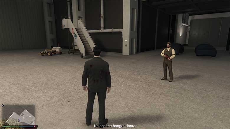 How to Unlock the Hangar Door in GTA 5? 1